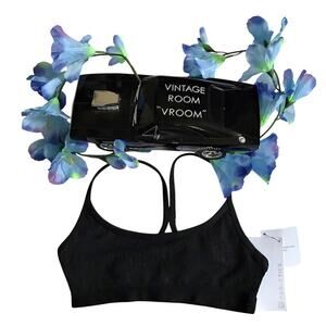 Fabletics NWT Reversible Sports Bra Women XXS (2)